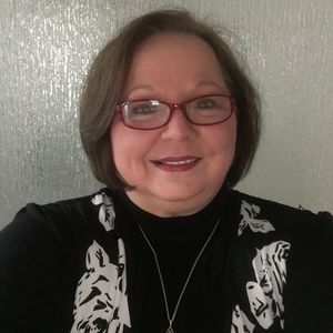 Meet your Posher, Kay